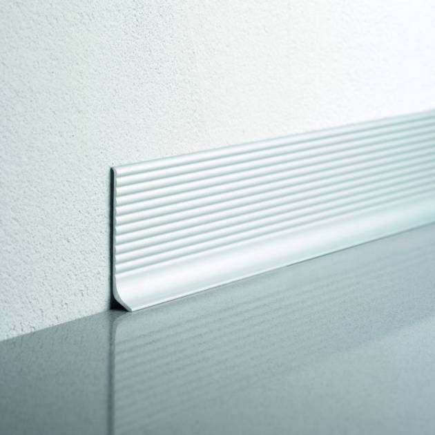 SKIRTING BAR - AS nerjaveč eloksiran aluminij