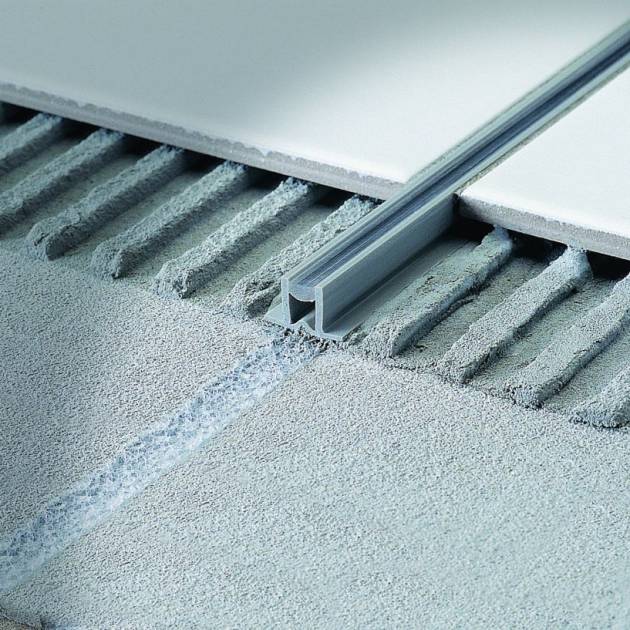 Coflex CE - P* obarvana plastika